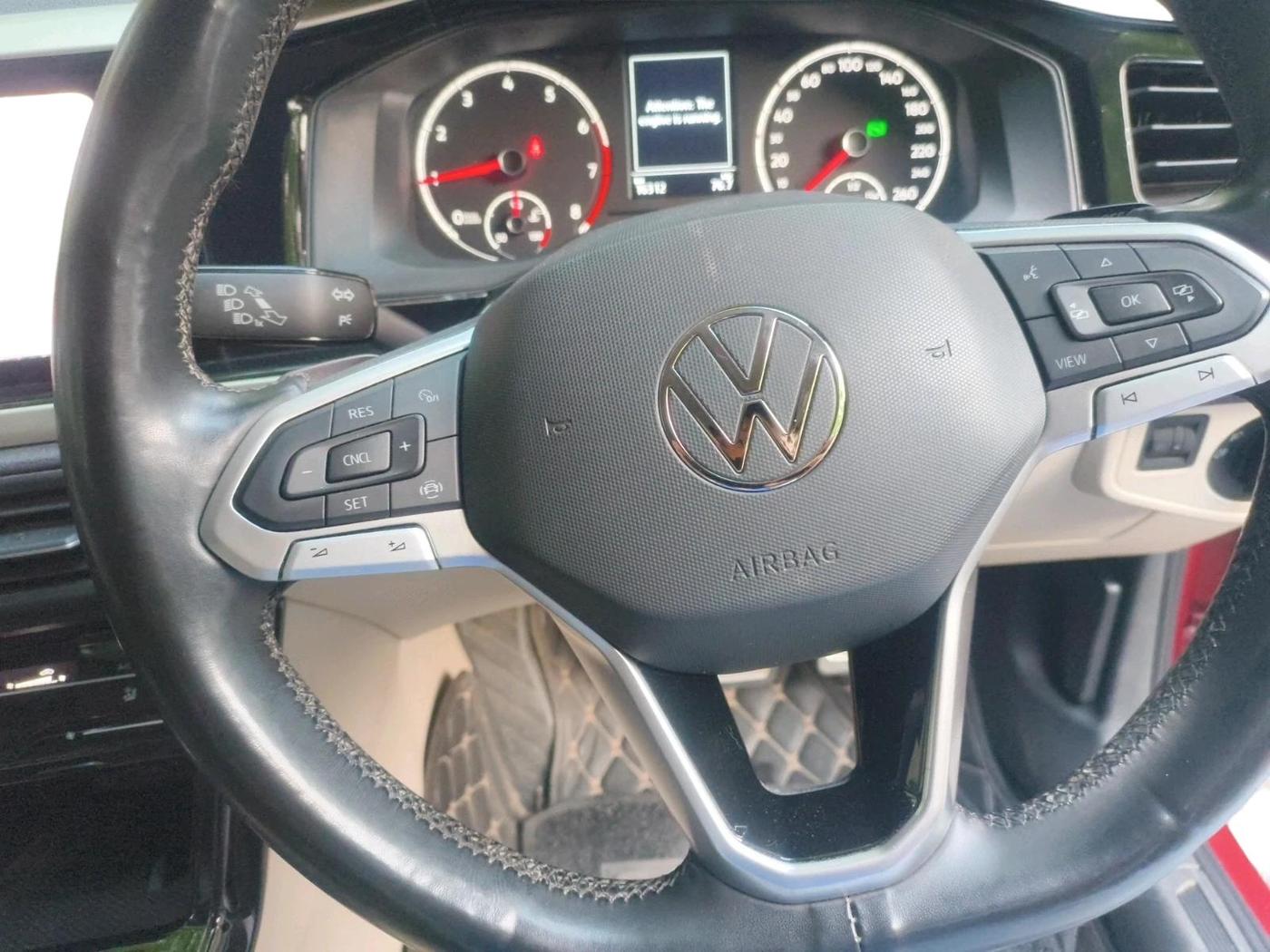 2023 Volkswagen VIRTUS HIGHLINE TSI 1.0 AT, Petrol, Automatic, 16,312 km, interior