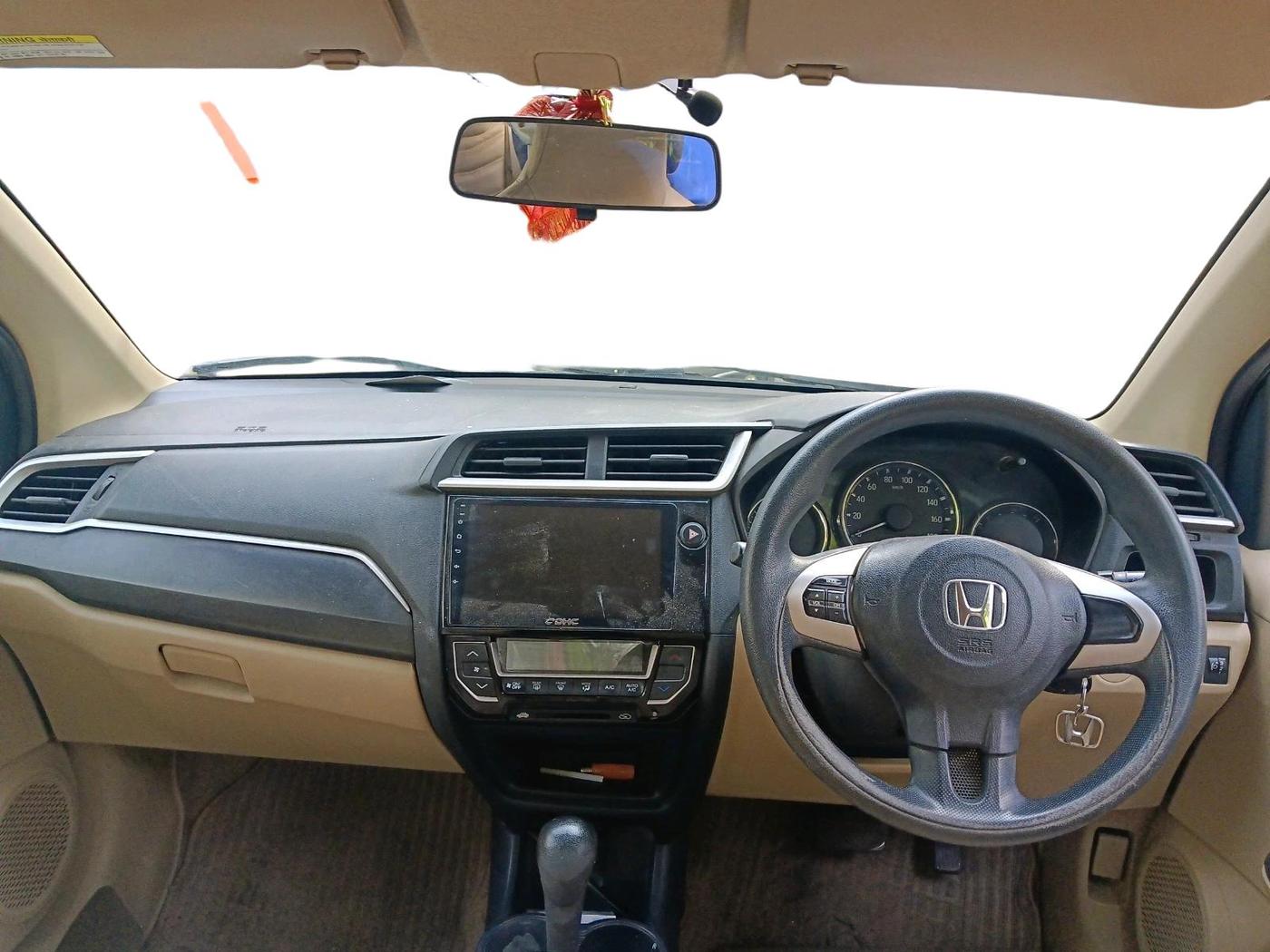 2016 Honda Amaze 1.2L I-VTEC VX AT, Petrol, Automatic, 84,529 km, interior