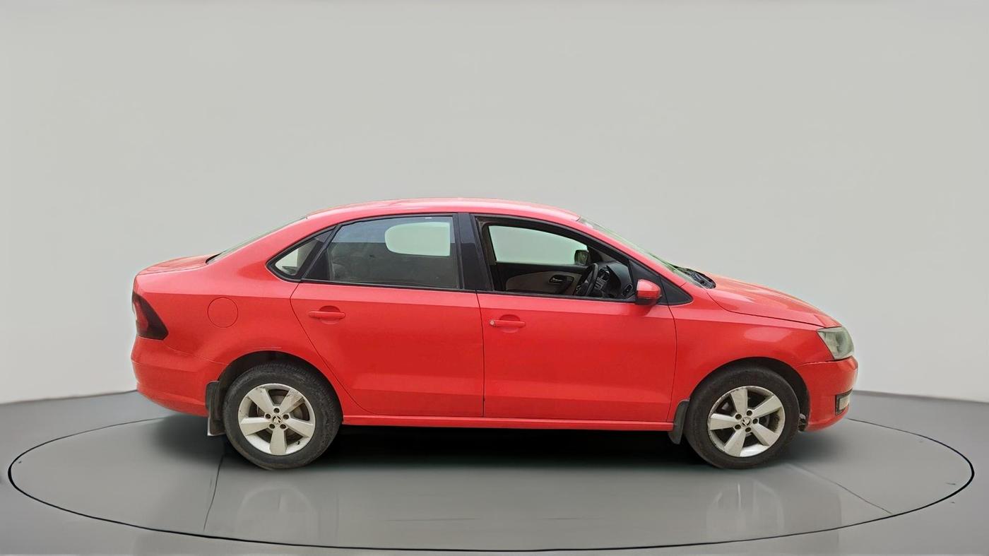2016 Skoda Rapid AMBITION 1.5 TDI, Diesel, Manual, 1,68,262 km, exterior