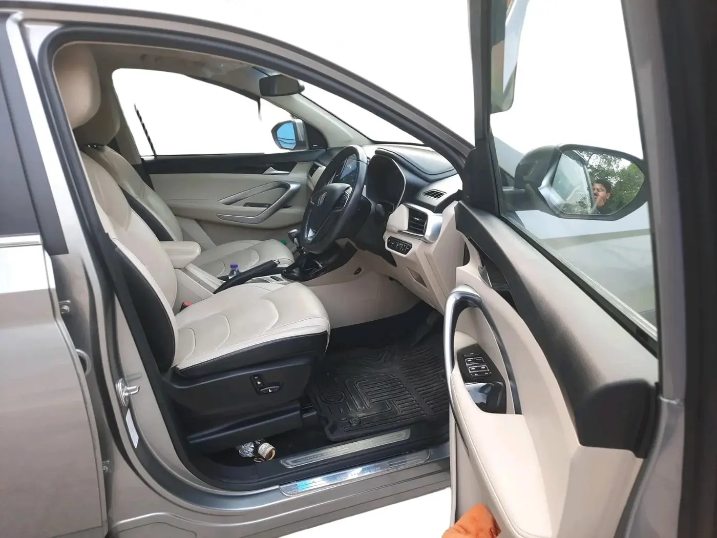 2021 MG HECTOR SHARP HYBRID 1.5 PETROL, Petrol, Manual, 28,750 km, interior