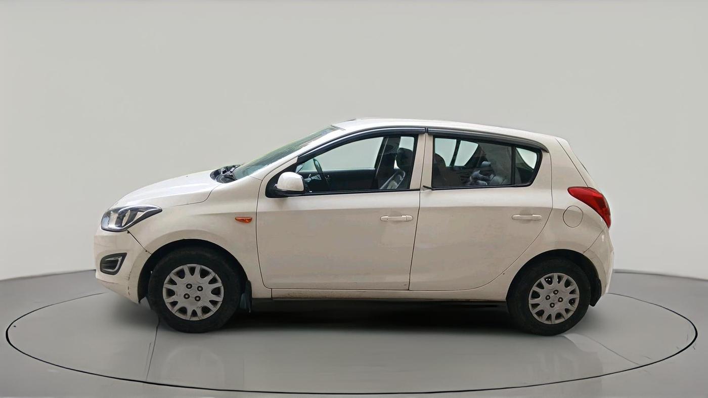 2012 Hyundai i20 MAGNA 1.2, Petrol, Manual, 63,395 km, exterior