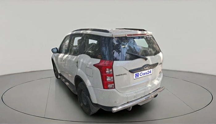 2016 Mahindra XUV500 W6 AT 1.99, Diesel, Automatic, 85,222 km, exterior