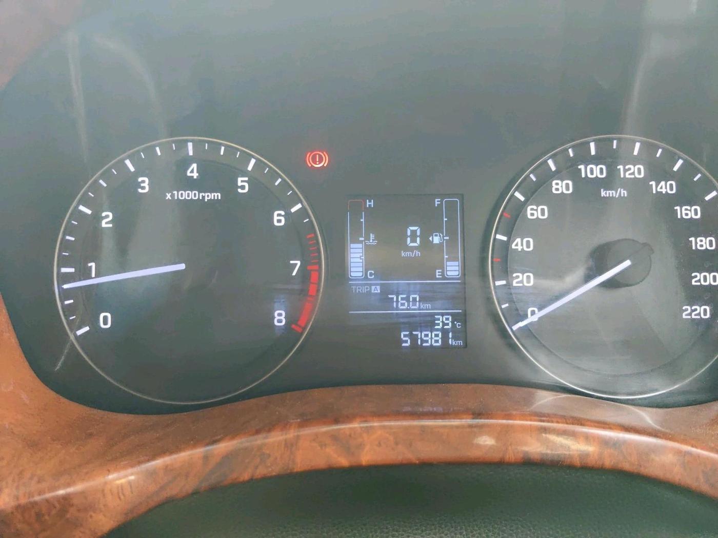 2016 Hyundai Creta E PLUS 1.6 PETROL, Petrol, Manual, 57,981 km, interior
