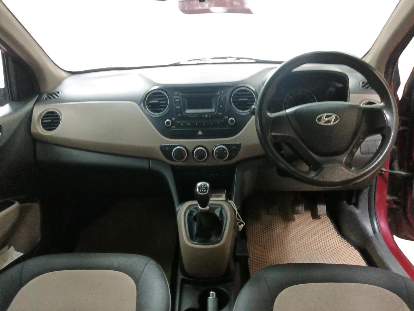 2014 Hyundai Grand i10 SPORTZ 1.2 KAPPA VTVT, Petrol, Manual, 97,477 km, interior