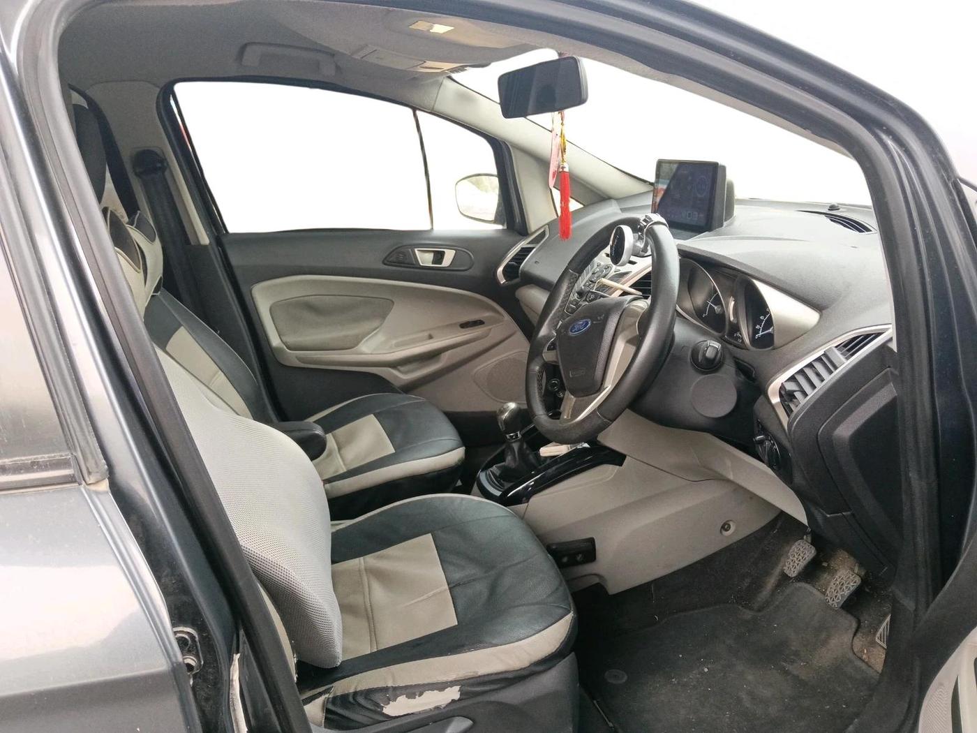 2016 Ford Ecosport TITANIUM 1.5L DIESEL, Diesel, Manual, 75,881 km, interior
