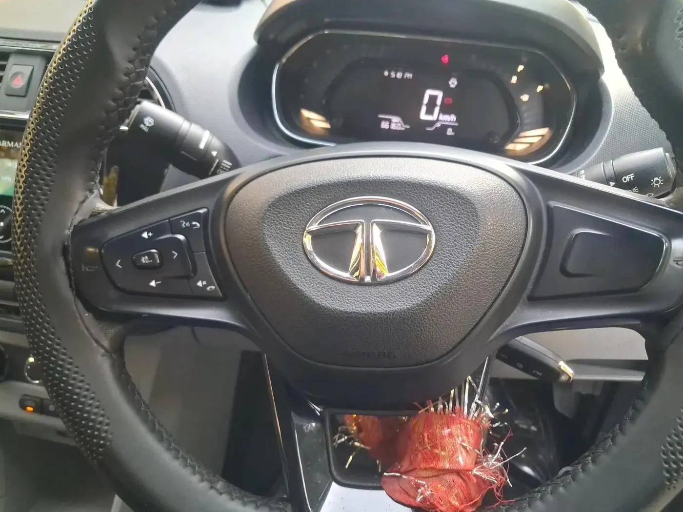 2022 Tata Tiago XT CNG, CNG, Manual, 66,160 km, interior