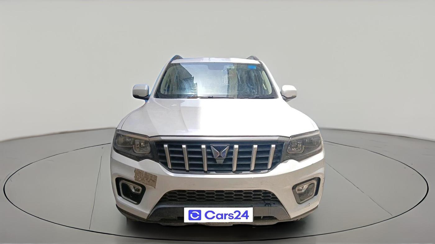 2023 Mahindra SCORPIO-N Z4 PETROL MT 7 STR, Petrol, Manual, 17,447 km, exterior