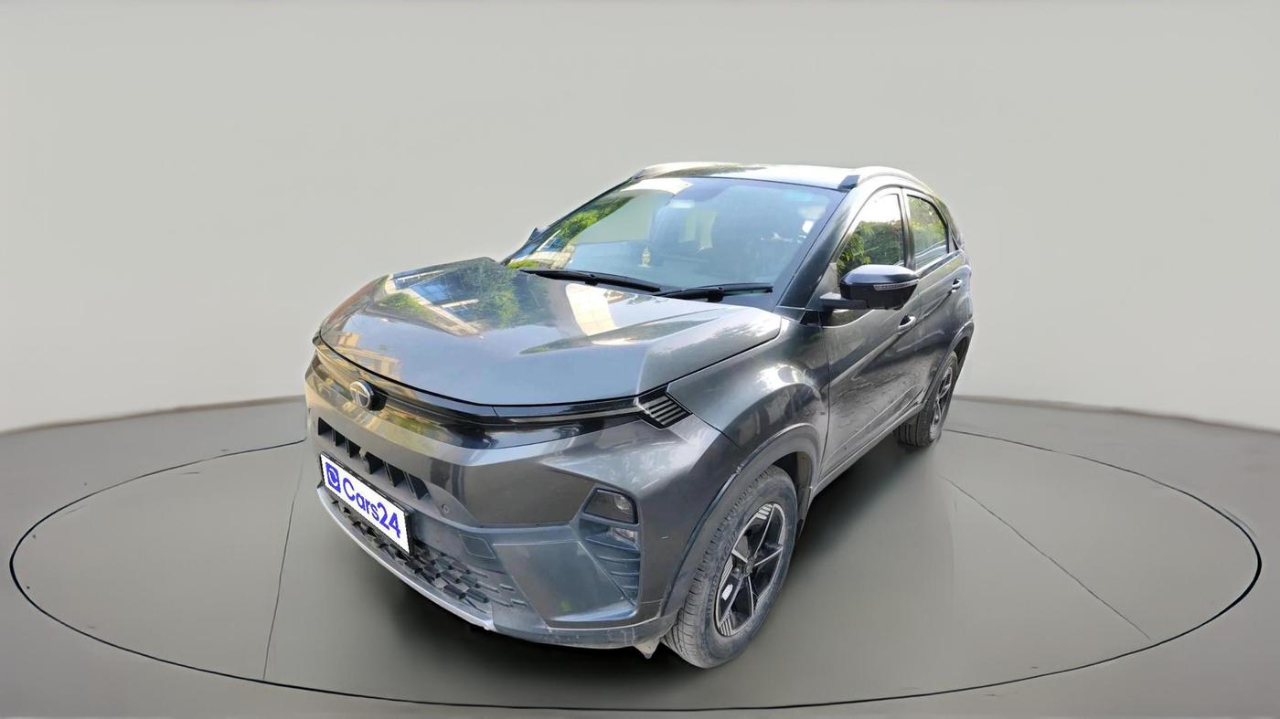 2024 Tata NEXON FEARLESS + SUNROOF DCA DUAL TONE 1.2 PETROL, Petrol, Automatic, 41,000 km, exterior