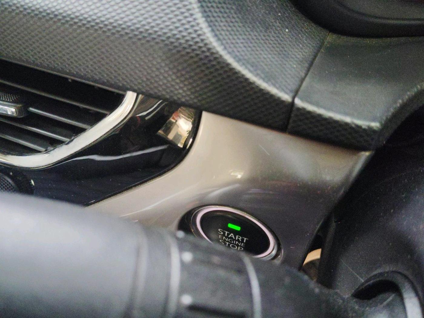 2018 Tata NEXON XZA PLUS PETROL, Petrol, Automatic, 93,624 km, interior