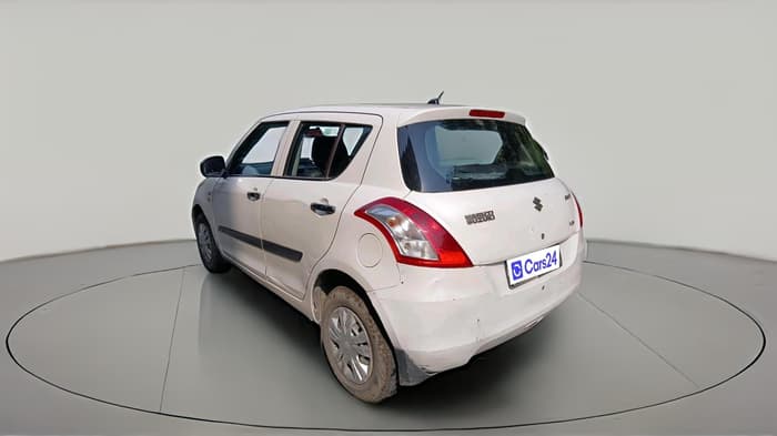 2011 Maruti Swift LXI, CNG, Manual, 1,18,585 km, exterior