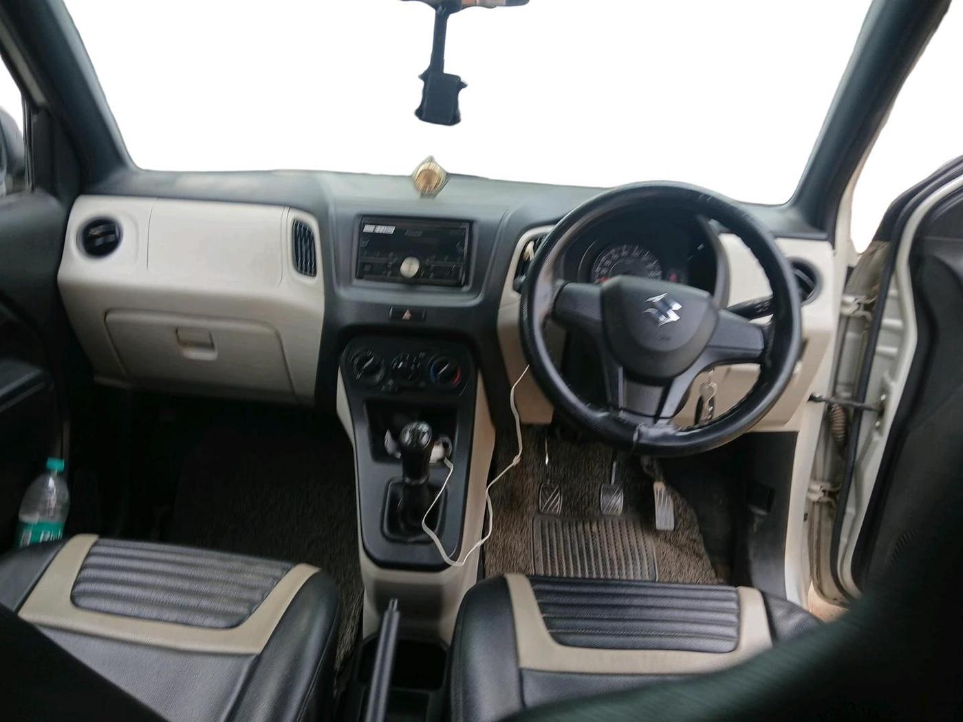 2020 Maruti New Wagon-R LXI 1.0, Petrol, Manual, 38,354 km, interior