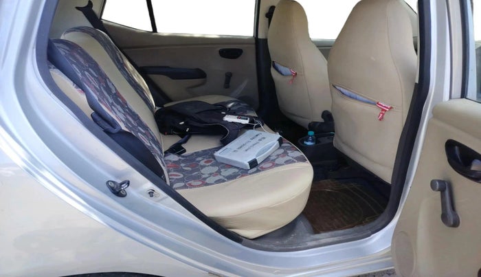 2012 Hyundai i10 ERA 1.1, Petrol, Manual, 41,335 km, interior