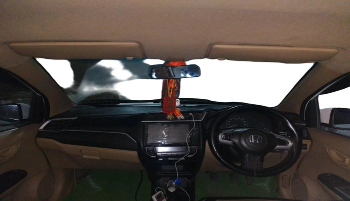 2017 Honda Amaze 1.2L I-VTEC S, CNG, Manual, 71,828 km, interior