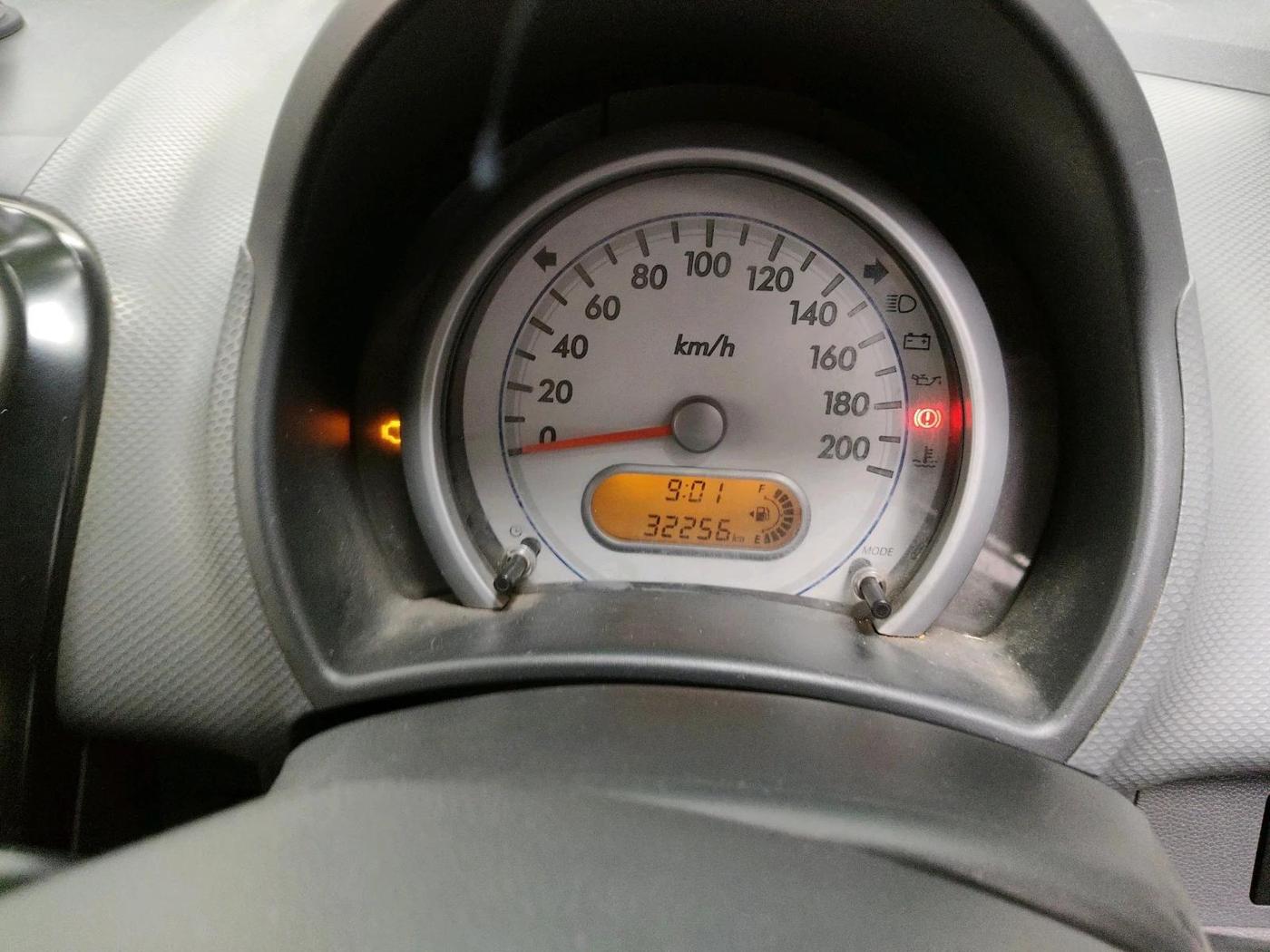 2012 Maruti Ritz LXI, Petrol, Manual, 32,256 km, interior