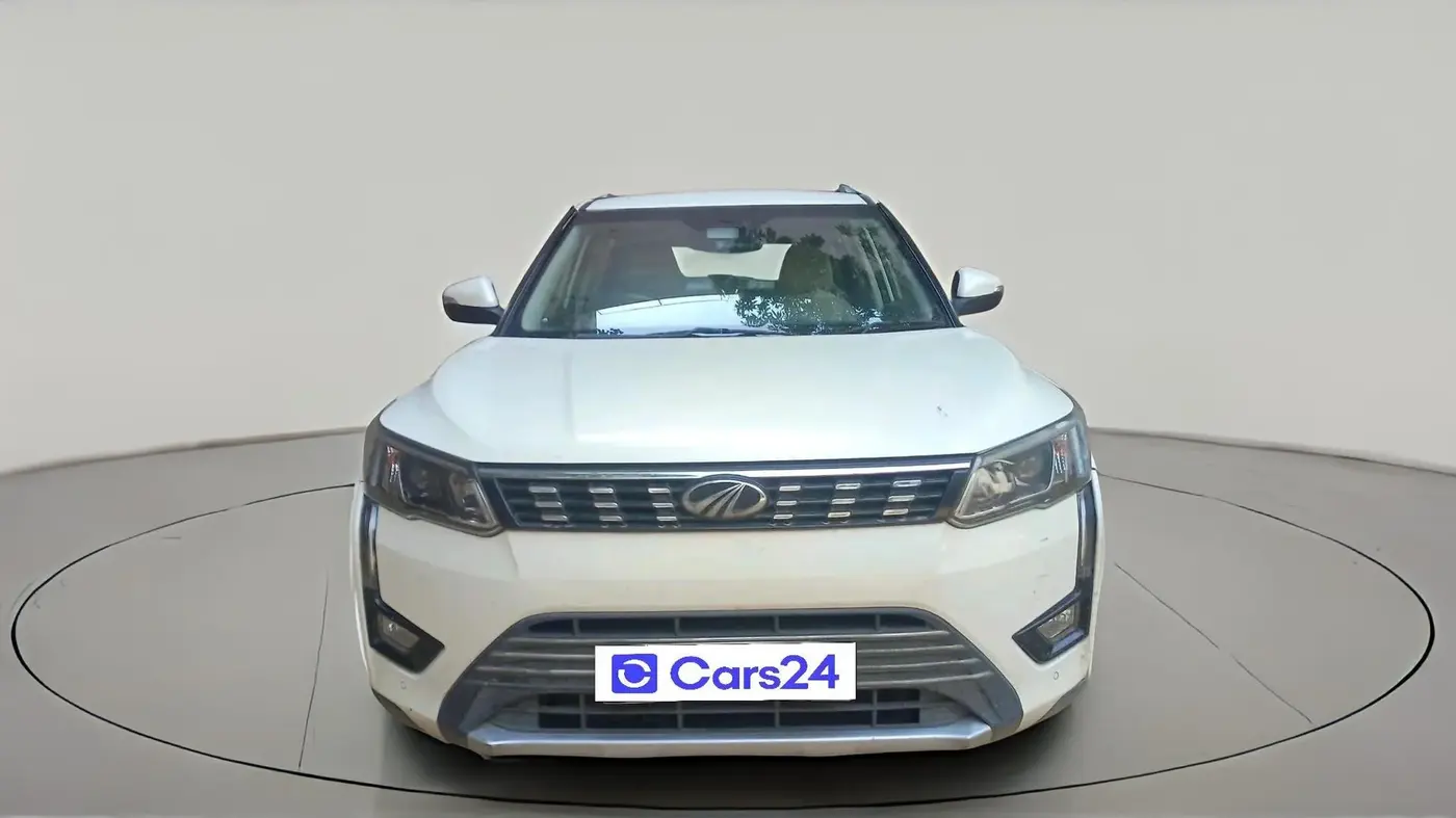 2019 Mahindra XUV300 W8 (O) 1.2 PETROL, Petrol, Manual, 71,338 km, exterior
