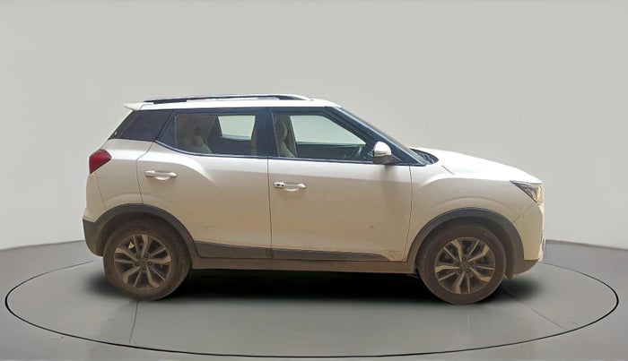 2019 Mahindra XUV300 W8 (O) 1.2 PETROL, Petrol, Manual, 71,338 km, exterior