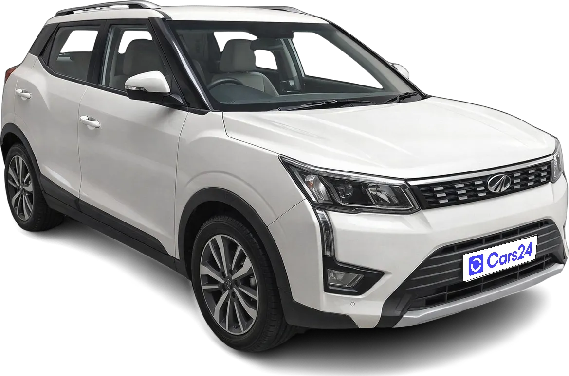 2019 Mahindra XUV300 - SUV - Petrol - Manual - ₹4.99 lakh