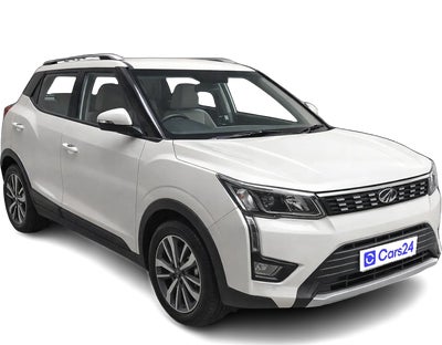2019 Mahindra XUV300 - SUV - Petrol - Manual - ₹4.99 lakh