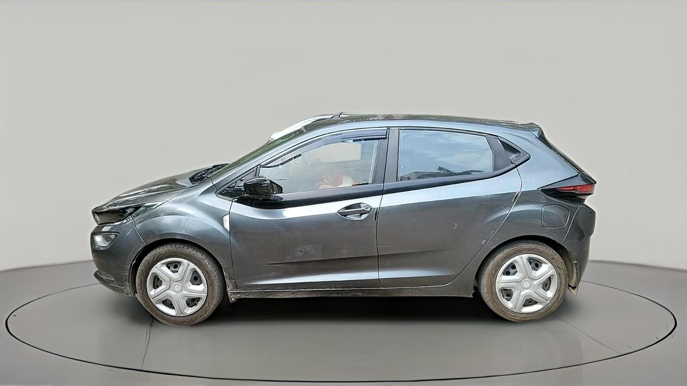 2022 Tata ALTROZ XT PETROL, Petrol, Manual, 1,02,209 km, exterior
