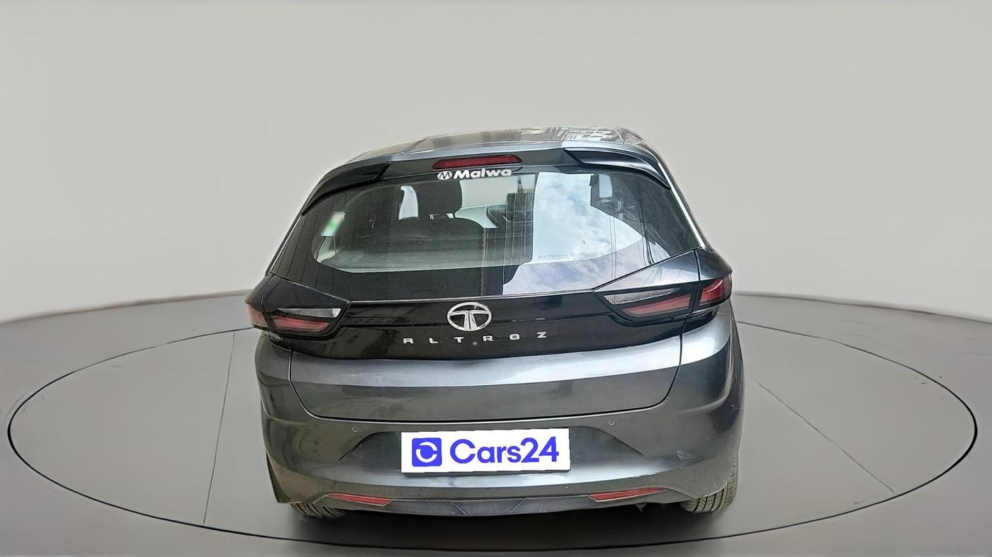 2022 Tata ALTROZ XT PETROL, Petrol, Manual, 1,02,209 km, exterior