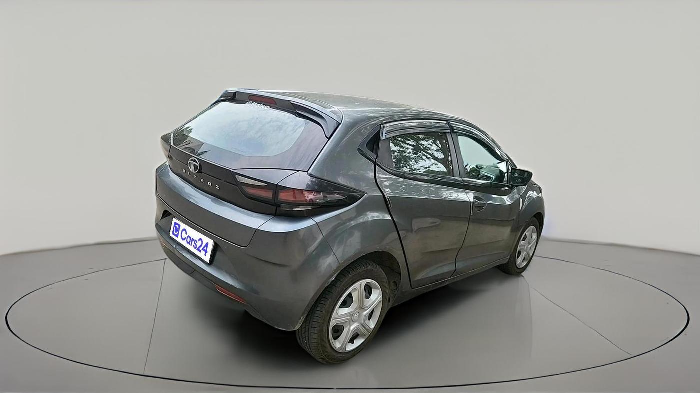 2022 Tata ALTROZ XT PETROL, Petrol, Manual, 1,02,209 km, exterior