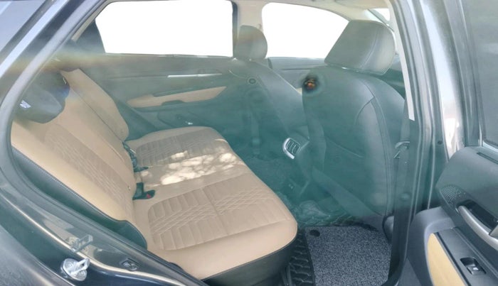 2024 KIA SONET 	 HTX 1.0 TURBO DCT, Petrol, Automatic, 17,962 km, interior