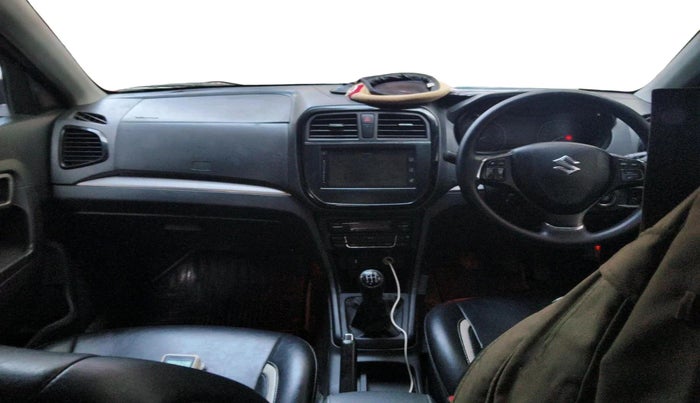 2017 Maruti Vitara Brezza ZDI PLUS DUAL TONE, Diesel, Manual, 1,21,621 km, interior