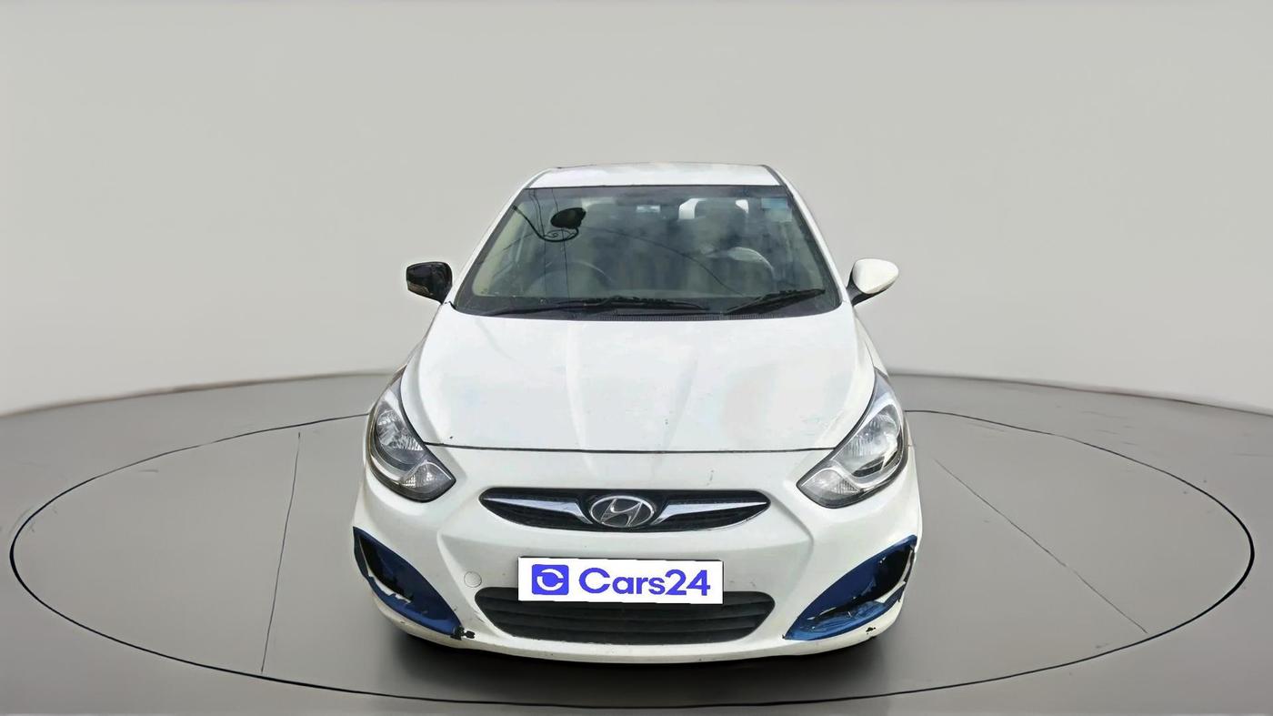 2013 Hyundai Verna FLUIDIC 1.6 VTVT EX, CNG, Manual, 1,07,450 km, exterior