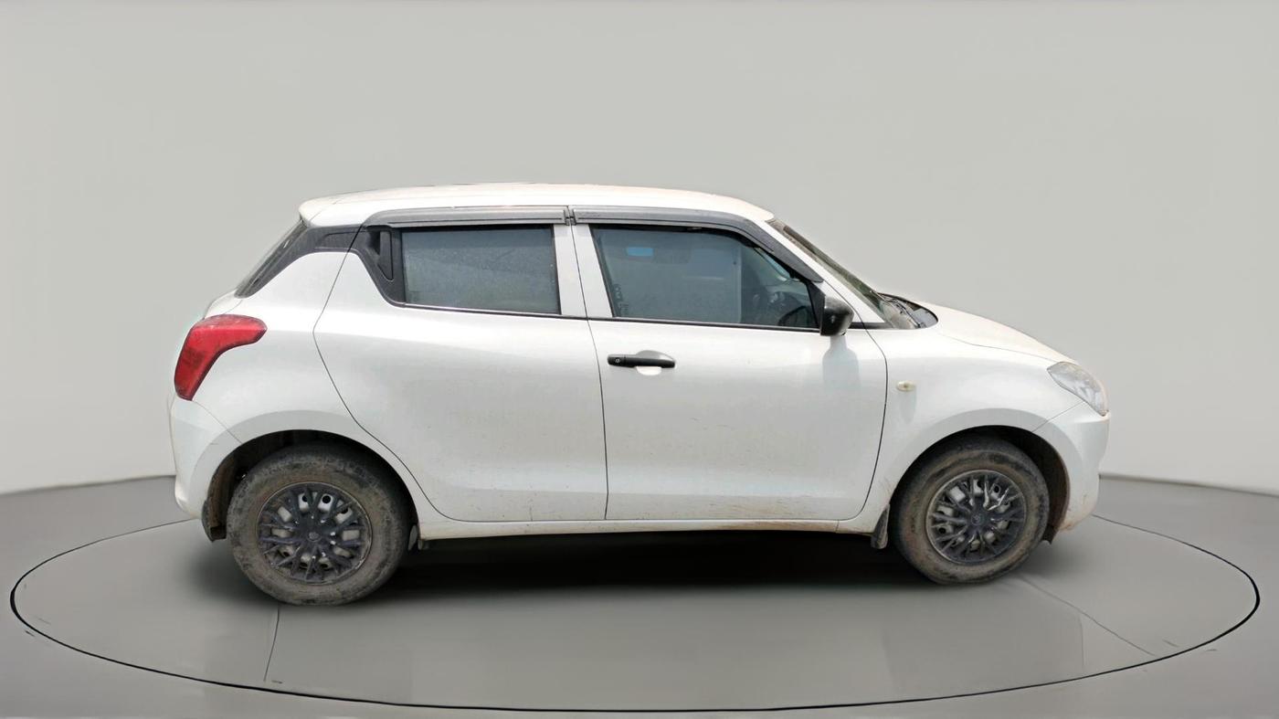 2023 Maruti Swift LXI, Petrol, Manual, 18,938 km, exterior