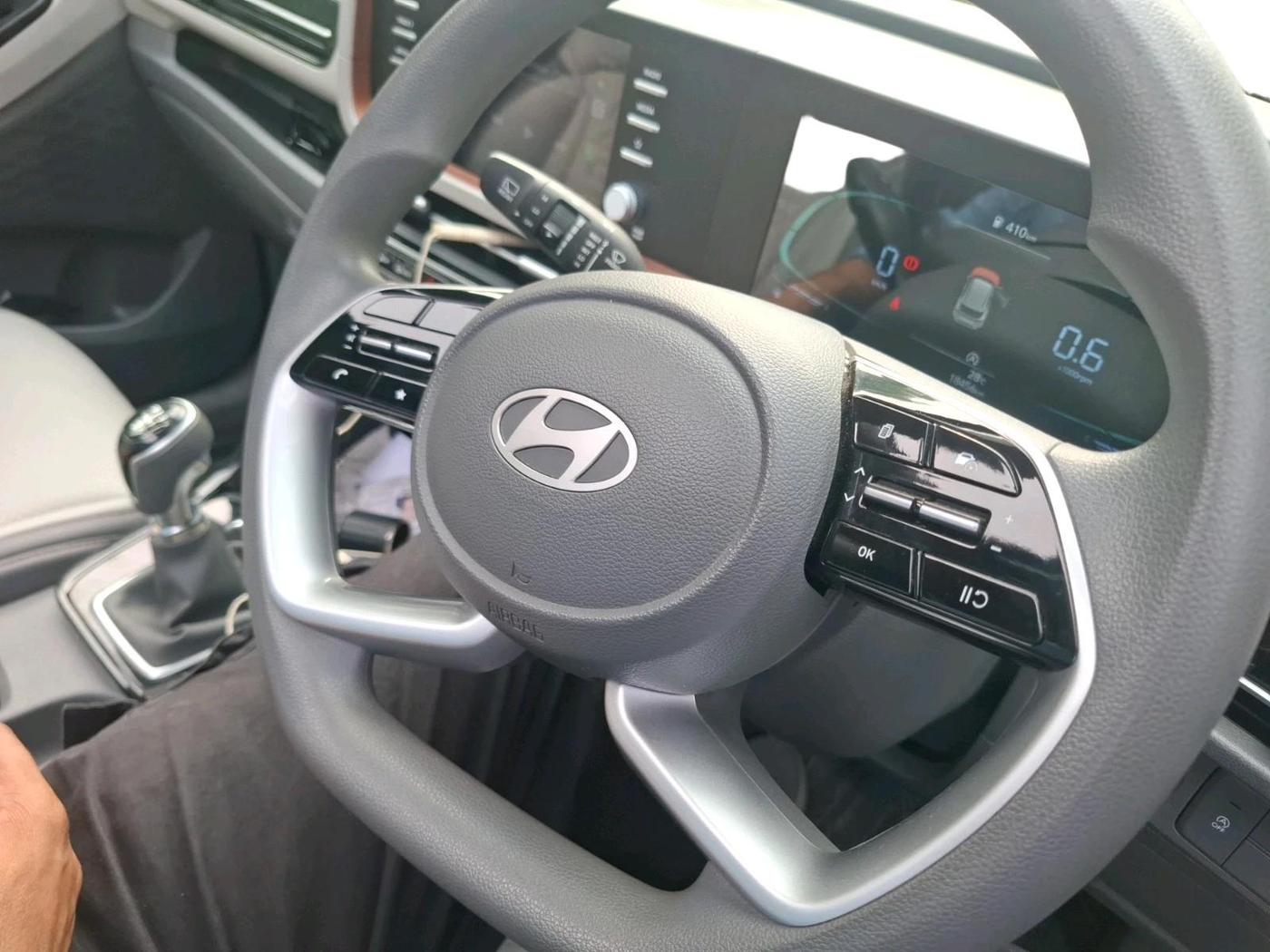 2024 Hyundai Creta S (O) 1.5 PETROL, Petrol, Manual, 18,456 km, interior
