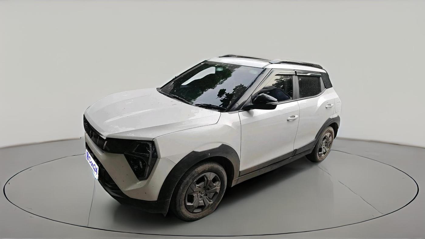 2024 Mahindra XUV 3XO MX3 Pro 1.2 L TCMPFi, CNG, Manual, 50,179 km, exterior