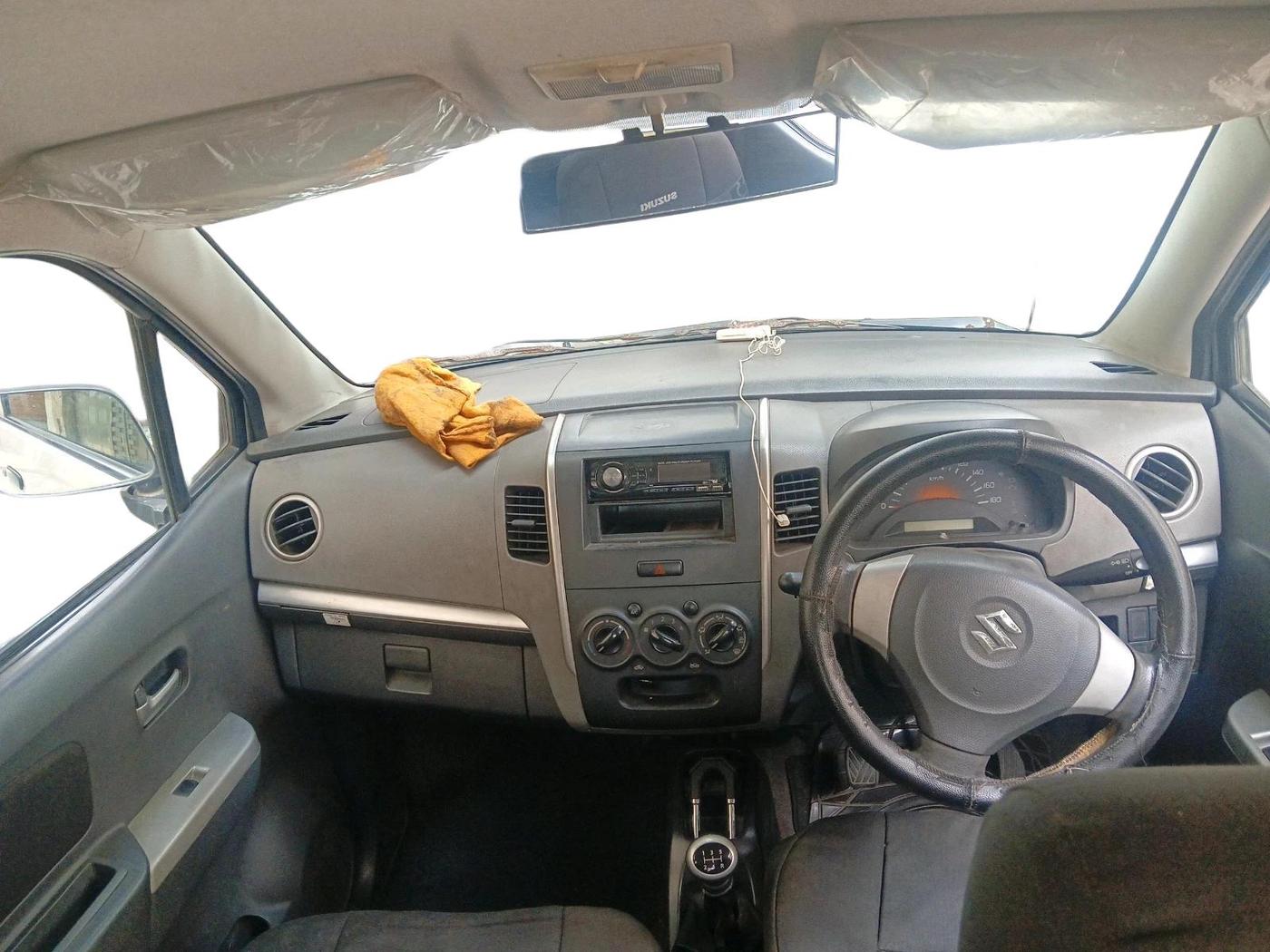 2012 Maruti Wagon R 1.0 LXI CNG, CNG, Manual, 79,748 km, interior