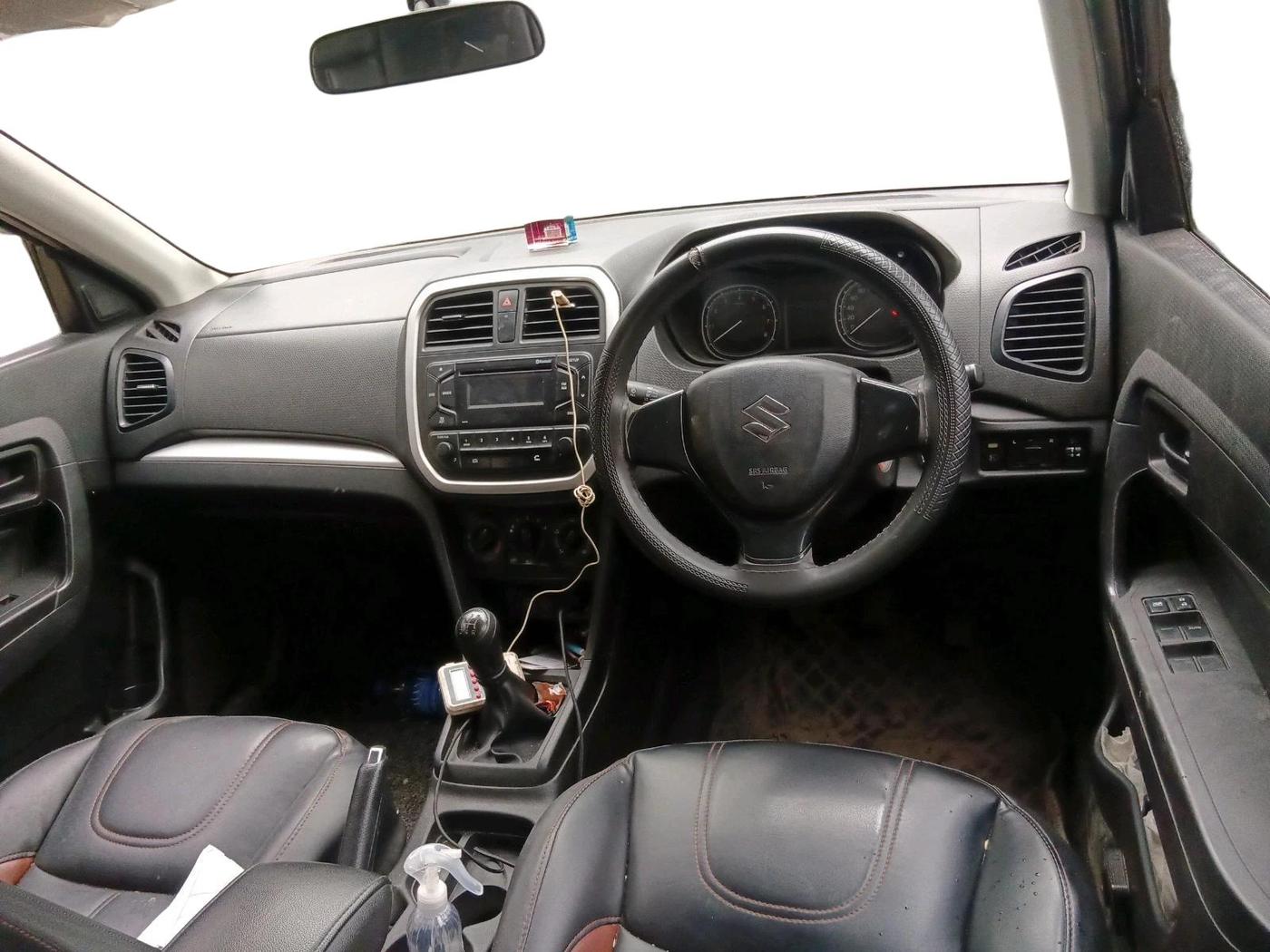 2021 Maruti Vitara Brezza LXI, CNG, Manual, 72,234 km, interior