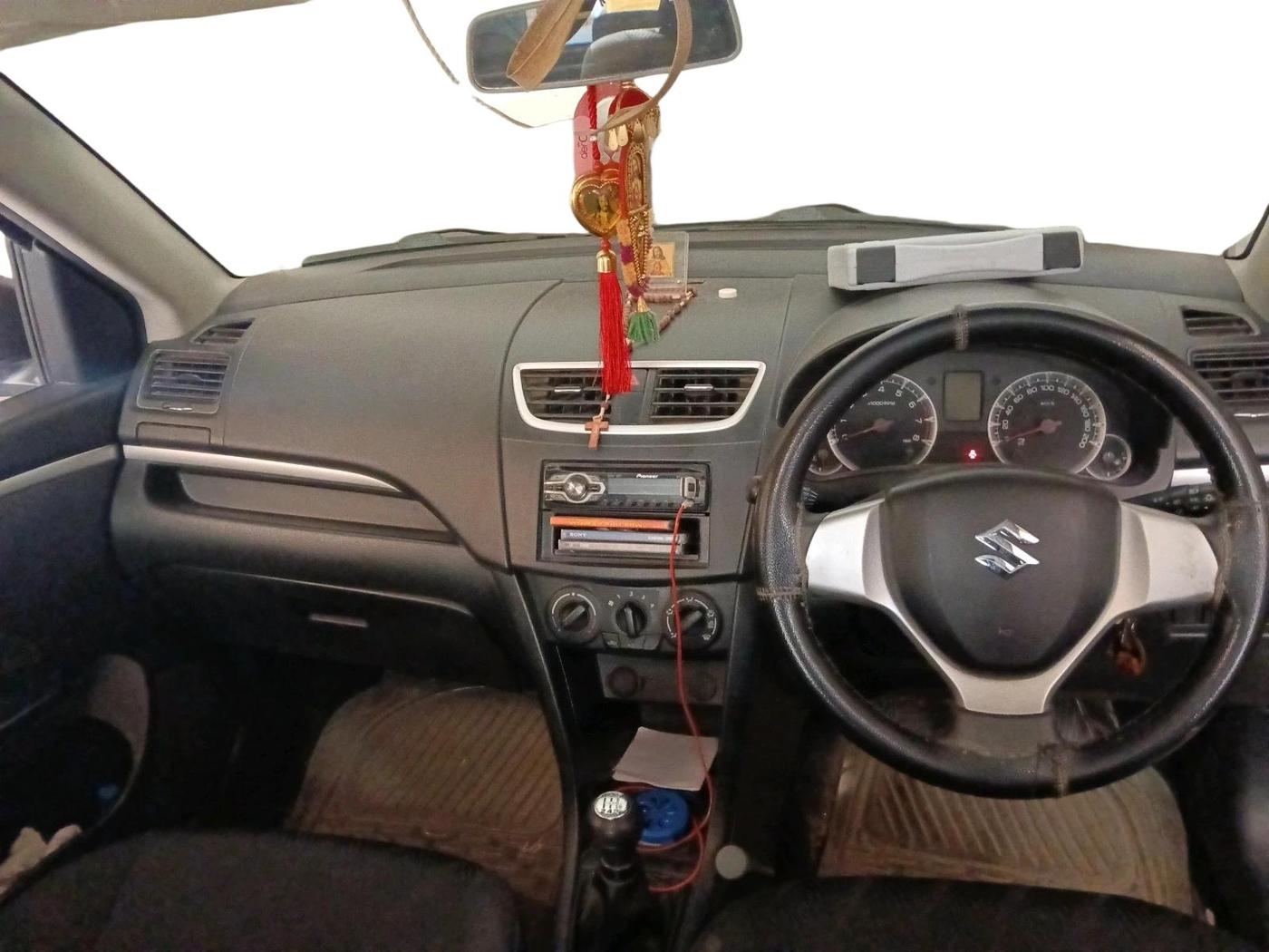 2012 Maruti Swift VXI, Petrol, Manual, 27,808 km, interior