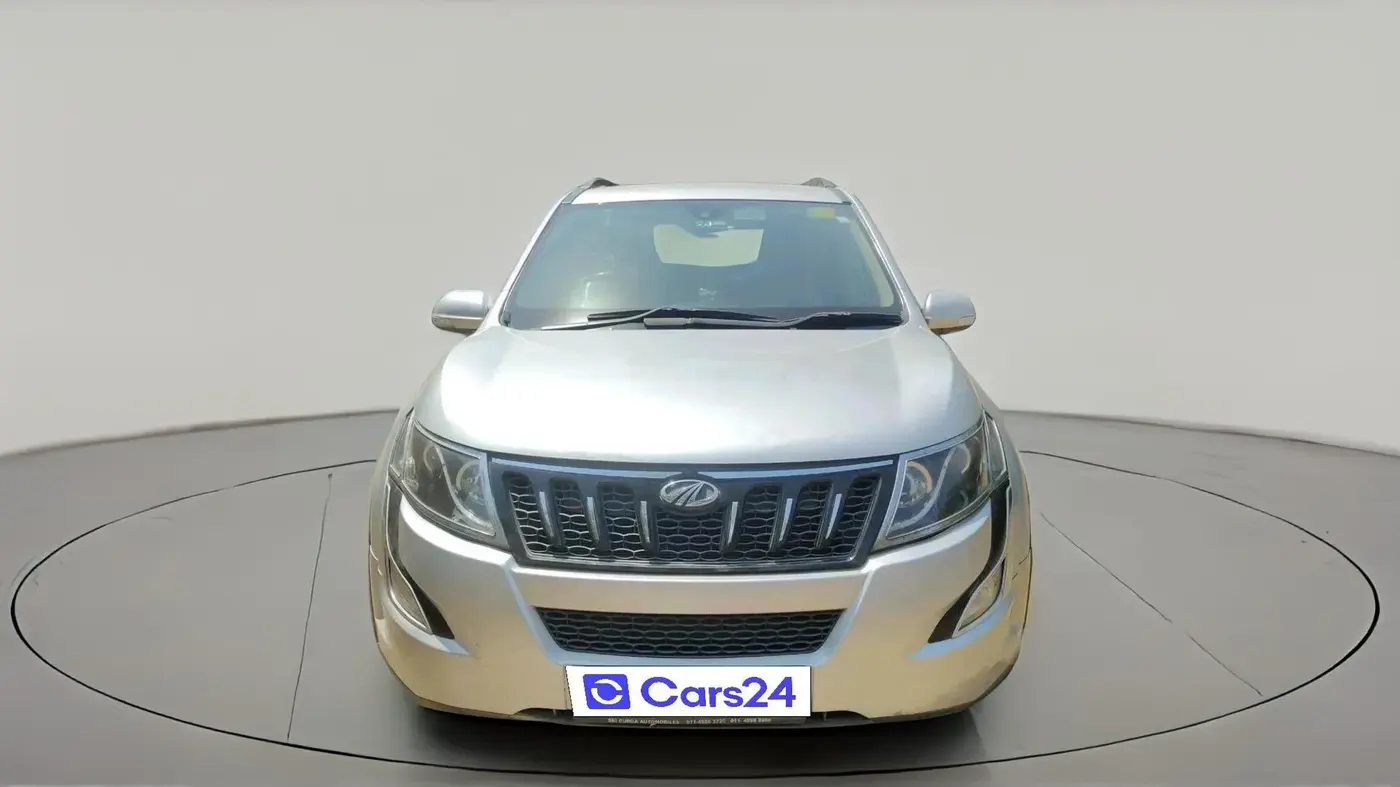 2017 Mahindra XUV500 W6 1.99, Diesel, Manual, 67,597 km, exterior