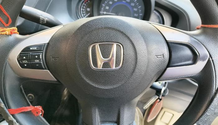 2015 Honda Amaze 1.2L I-VTEC S, CNG, Manual, 52,691 km, interior
