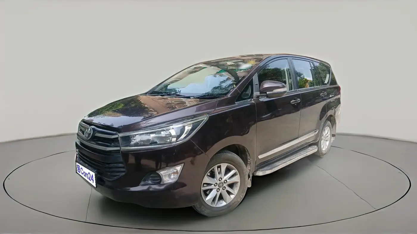 2017 Toyota Innova Crysta 2.8 GX AT 7 STR, Diesel, Automatic, 1,48,984 km, exterior