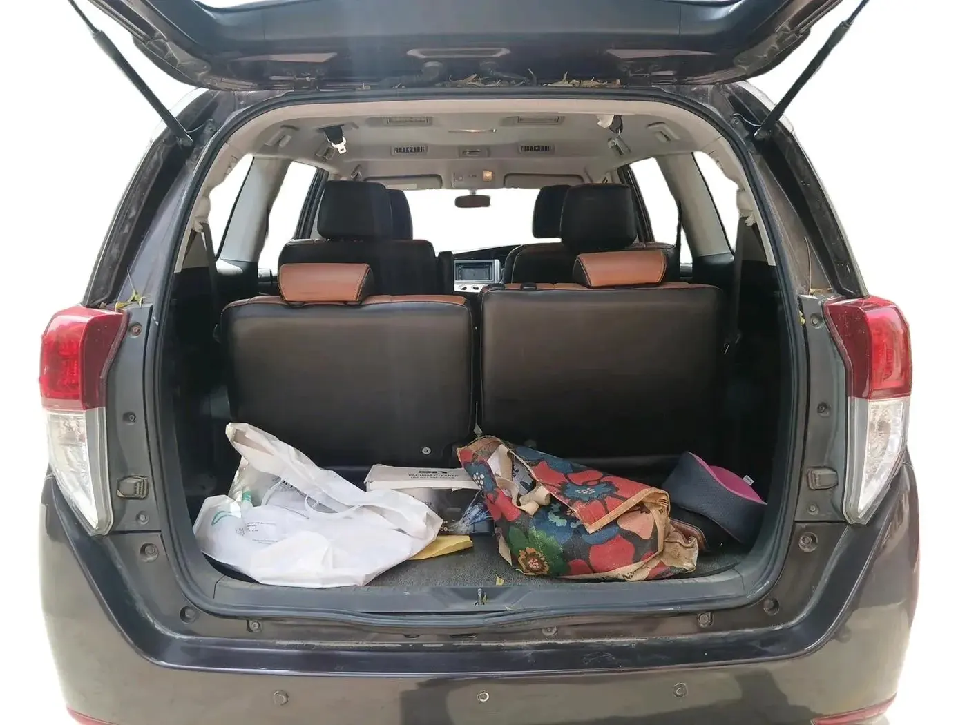2017 Toyota Innova Crysta 2.8 GX AT 7 STR, Diesel, Automatic, 1,48,984 km, exterior