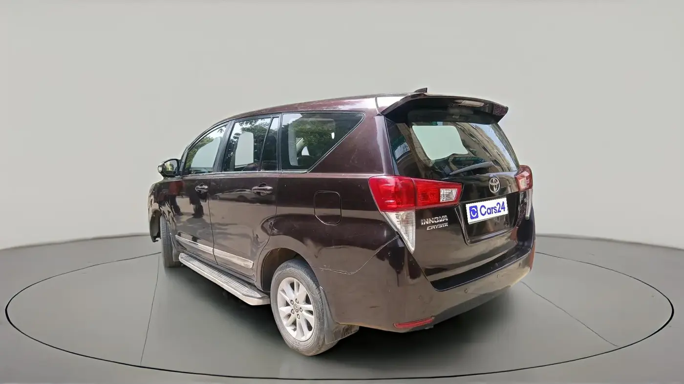 2017 Toyota Innova Crysta 2.8 GX AT 7 STR, Diesel, Automatic, 1,48,984 km, exterior