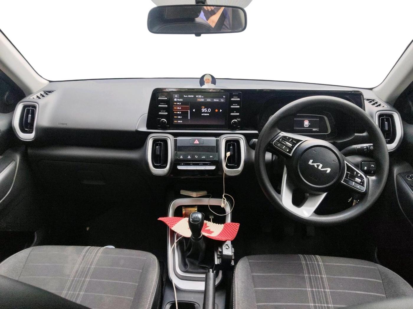 2024 KIA SONET HTK (O) 1.2 Petrol MT, Petrol, Manual, 59,079 km, interior