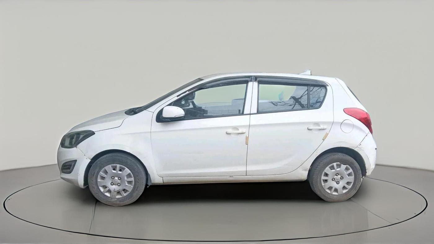 2013 Hyundai i20 MAGNA (O) 1.2, Petrol, Manual, 81,321 km, exterior