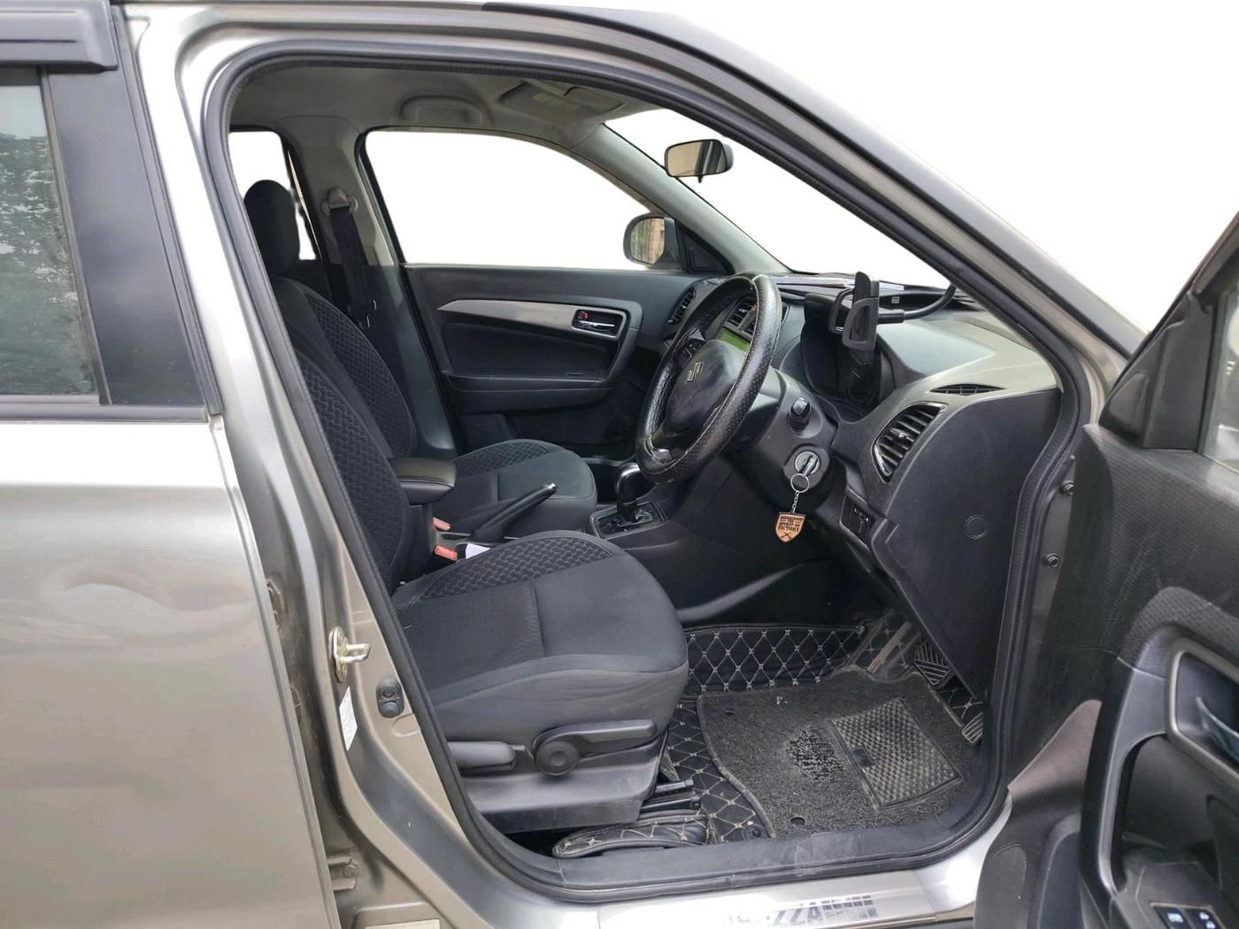 2019 Maruti Vitara Brezza ZDI AMT, Diesel, Automatic, 1,00,000 km, interior