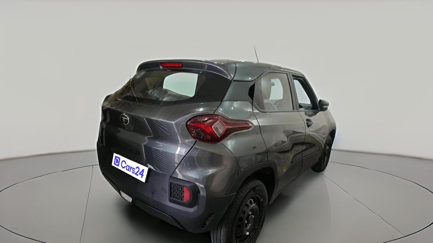2025 Tata PUNCH PURE MT, Petrol, Manual, 5,415 km, exterior