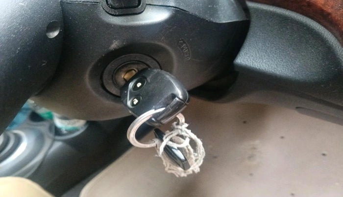 2015 Honda Amaze 1.2L I-VTEC S, Petrol, Manual, 88,830 km, interior