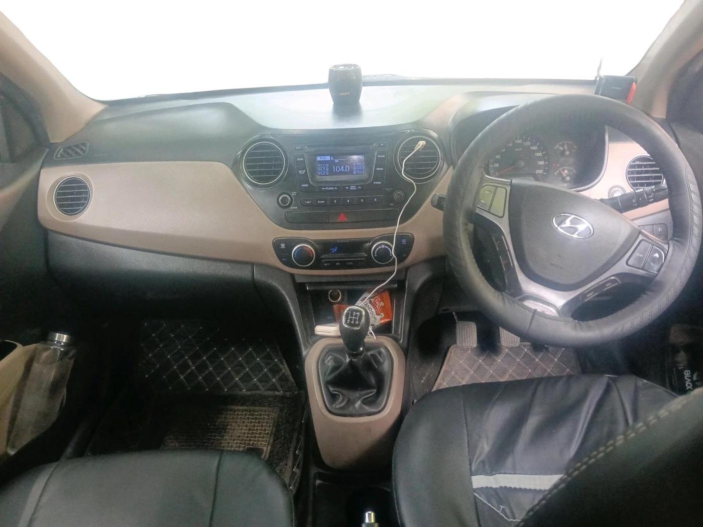 2014 Hyundai Xcent SX 1.2, CNG, Manual, 76,133 km, interior