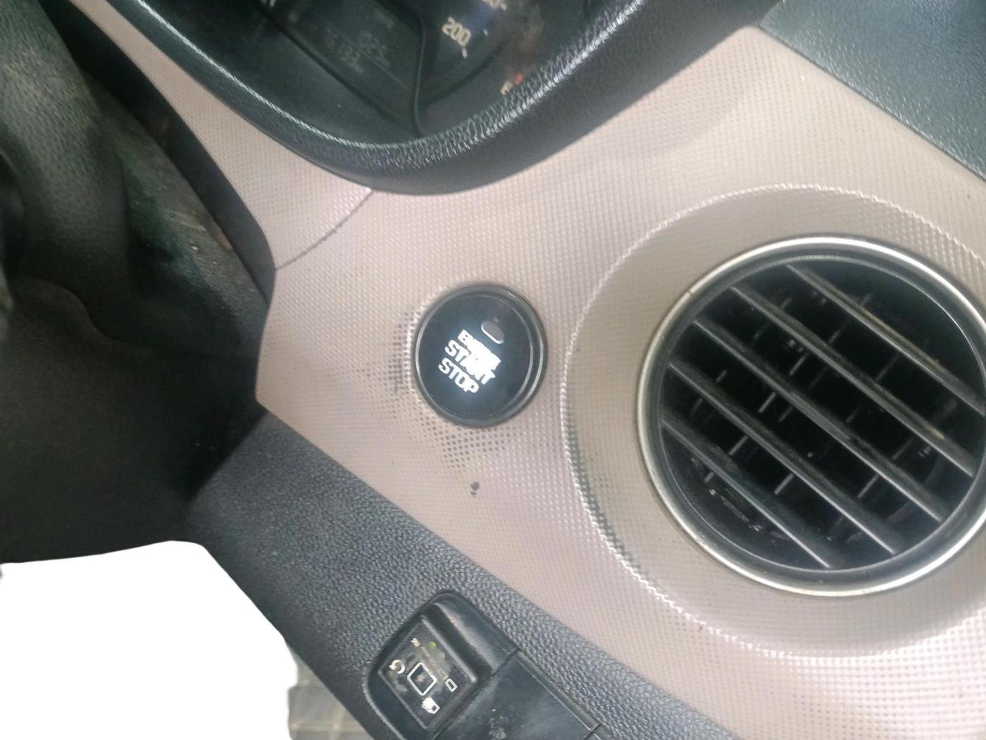 2014 Hyundai Xcent SX 1.2, CNG, Manual, 76,133 km, interior