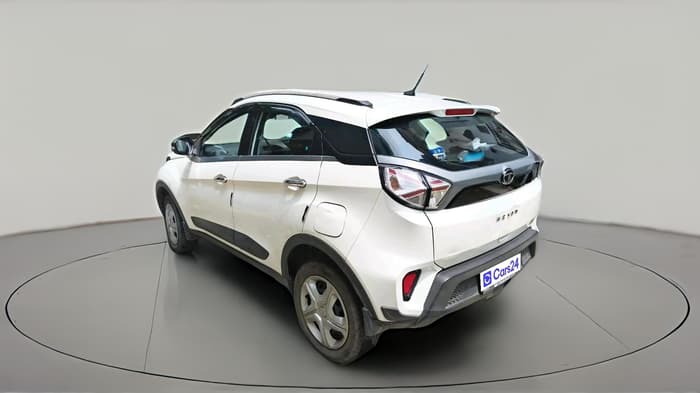 2022 Tata NEXON XM SUNROOF PETROL, Petrol, Manual, 44,157 km, exterior