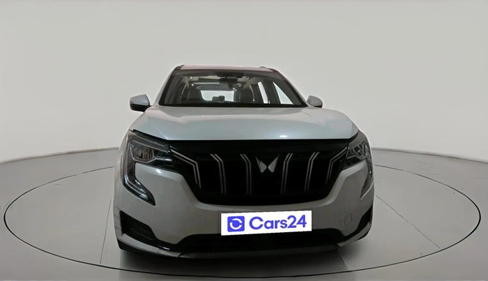 2022 Mahindra XUV700 AX 7 P AT 7 STR, Petrol, Automatic, 64,298 km, exterior