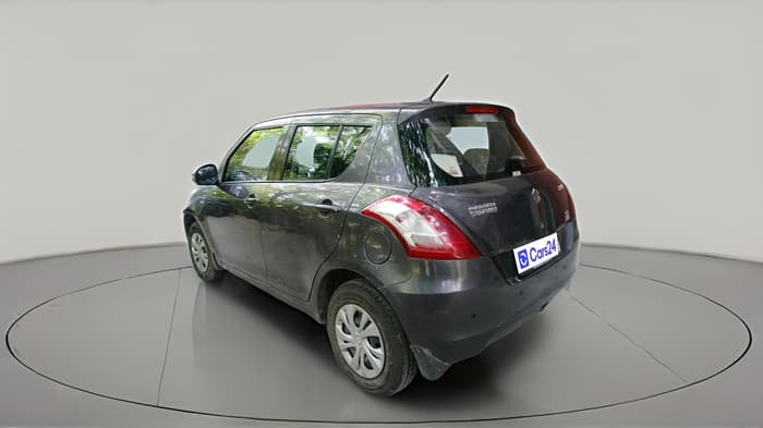 2017 Maruti Swift VXI, CNG, Manual, 1,63,913 km, exterior