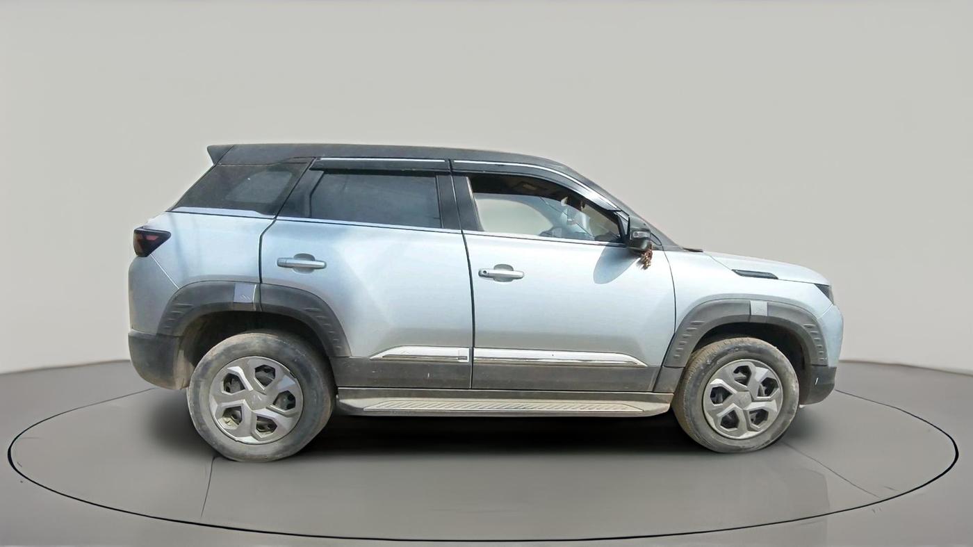 2023 Maruti BREZZA LXI S- CNG, CNG, Manual, 49,447 km, exterior